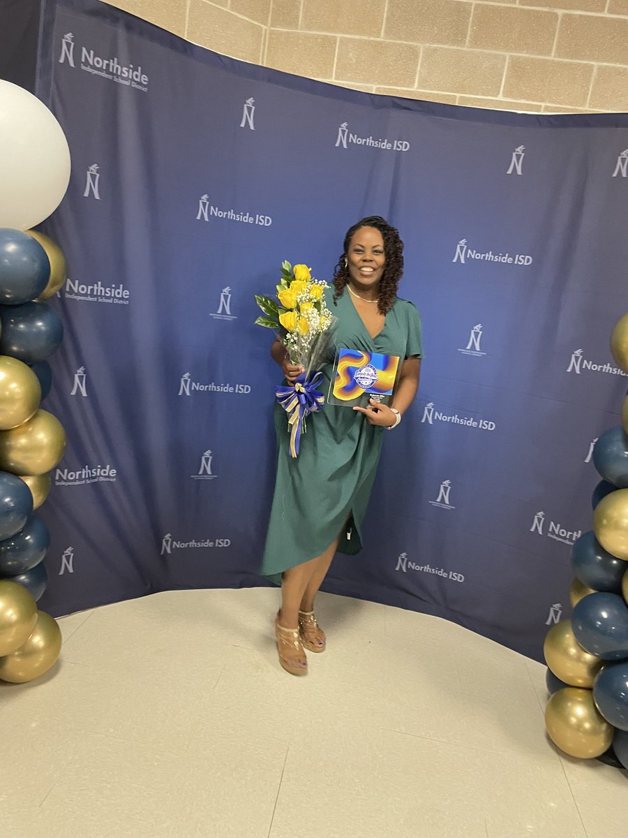 tarique_miller's tweet photo. Congratulations to My wife Mrs. @DeShandra6 and Mrs. Walker on being the 2024 Mary Michael Elementary teachers of the year! @NISDElemSS @NISD @NISDMichael #MichaelStar https://t.co/bql83uaGvp
