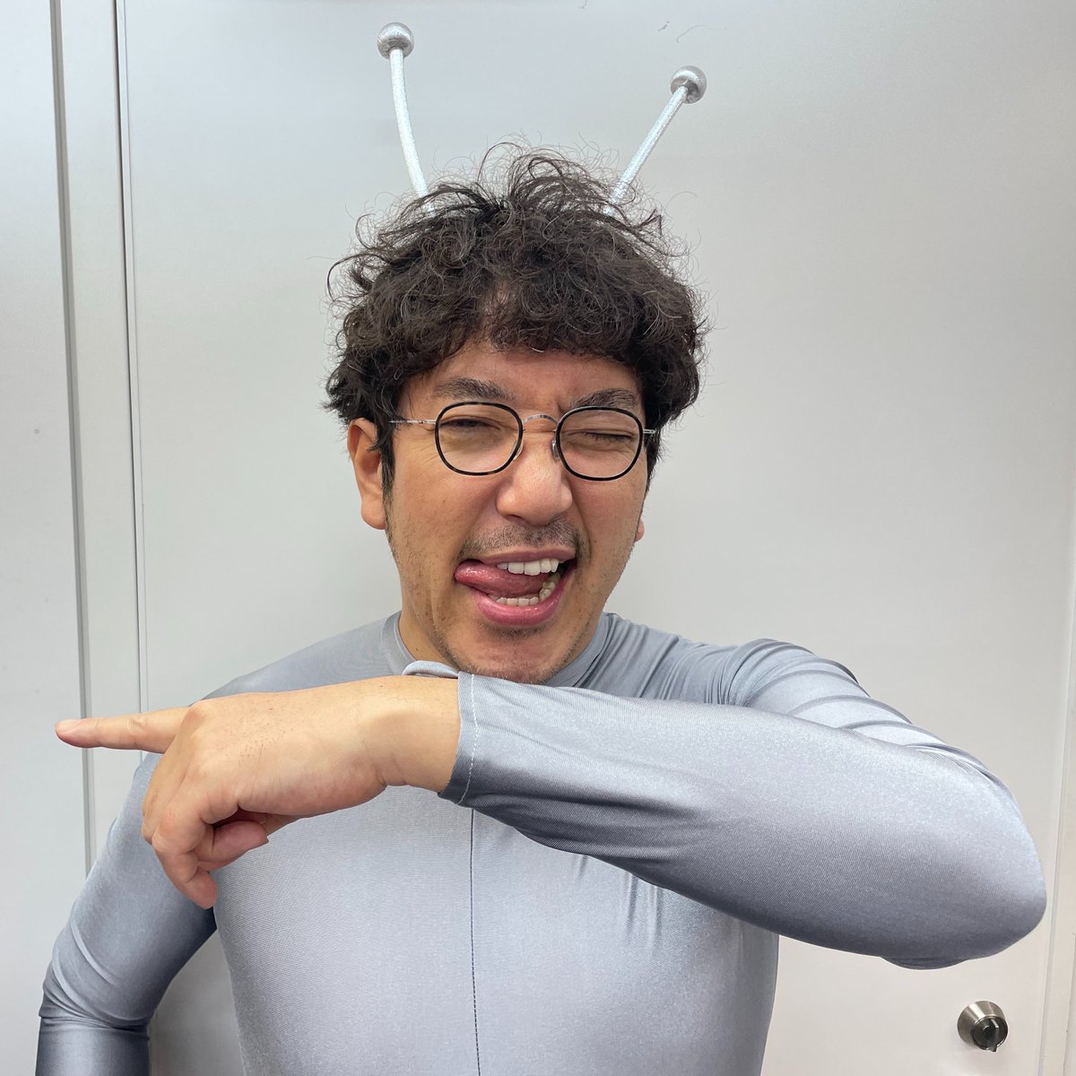 kimu_channel's tweet photo. チャンネル開設から4年、本日登録者数が節目の50万人を突破しました!!

ありがとうございます。
ありがとうございます。
いつもご視聴ありがとうございますの意を込め、4月はプレゼント企画を多数ご用意します!!

まだ始まったばかり、ここからさらにギアを上げていきますので、今後ともきむちゃんねるをよろしくお願いします!!