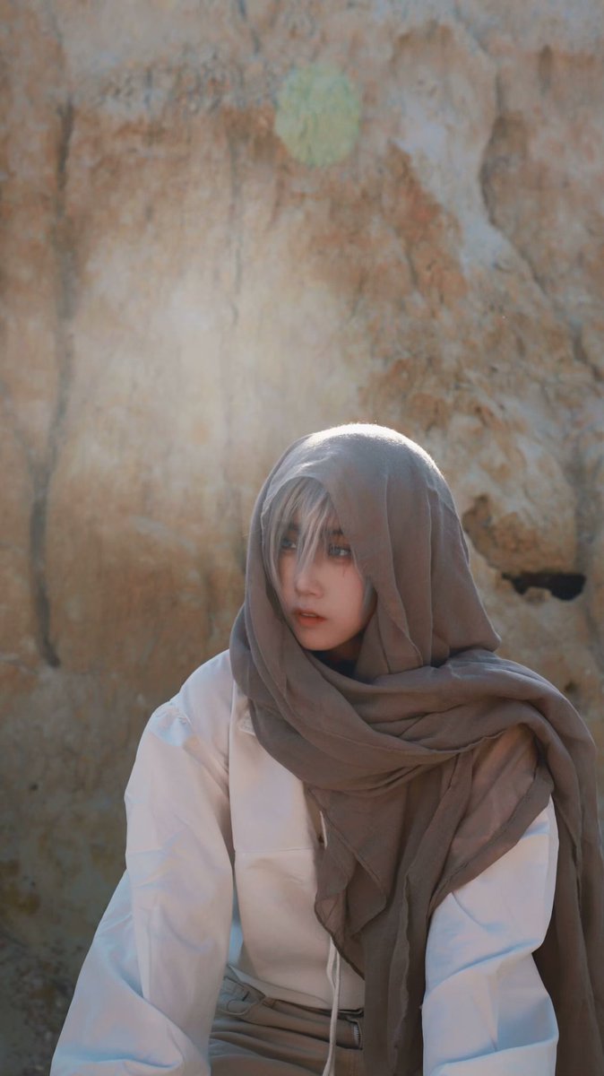Ling0Psyche's tweet photo. #FulgurOvid
#Legatus
#Artchivist
#FulgurGotCake
#cosplay
This group is a bit inspired by the wasteland style of the movie Dunes, and the collision between the Cyber Man and the wasteland style is very surprising! https://t.co/HvNrbhqJCT