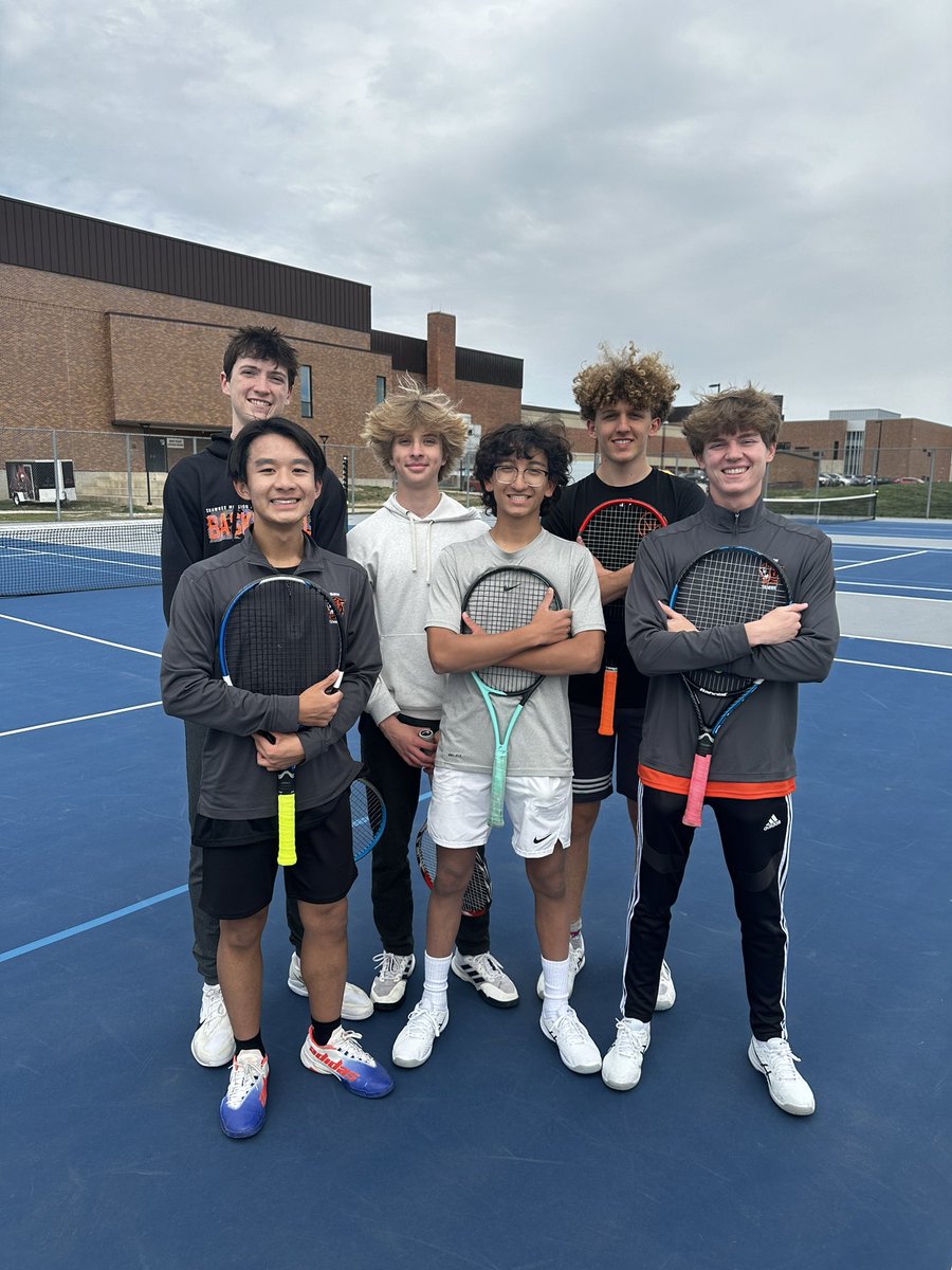SMNW Tennis (@smnwtennis) on Twitter photo At the Varsity home match against Olathe North, the boys won 7 of 9 matches for W today! Doubles teams Jurani & Hughes @ #1, Jovanovic & Salmon @ #2, and Lin & Ohly @ #3 swept the doubles wins! Great first home victory 🎾 <a href="/SMNWAthletics/">SMNW Athletics</a> At the Varsity home match against Olathe North, the boys won 7 of 9 matches for W today! Doubles teams Jurani & Hughes @ #1, Jovanovic & Salmon @ #2, and Lin & Ohly @ #3 swept the doubles wins! Great first home victory 🎾 <a href="/SMNWAthletics/">SMNW Athletics</a>