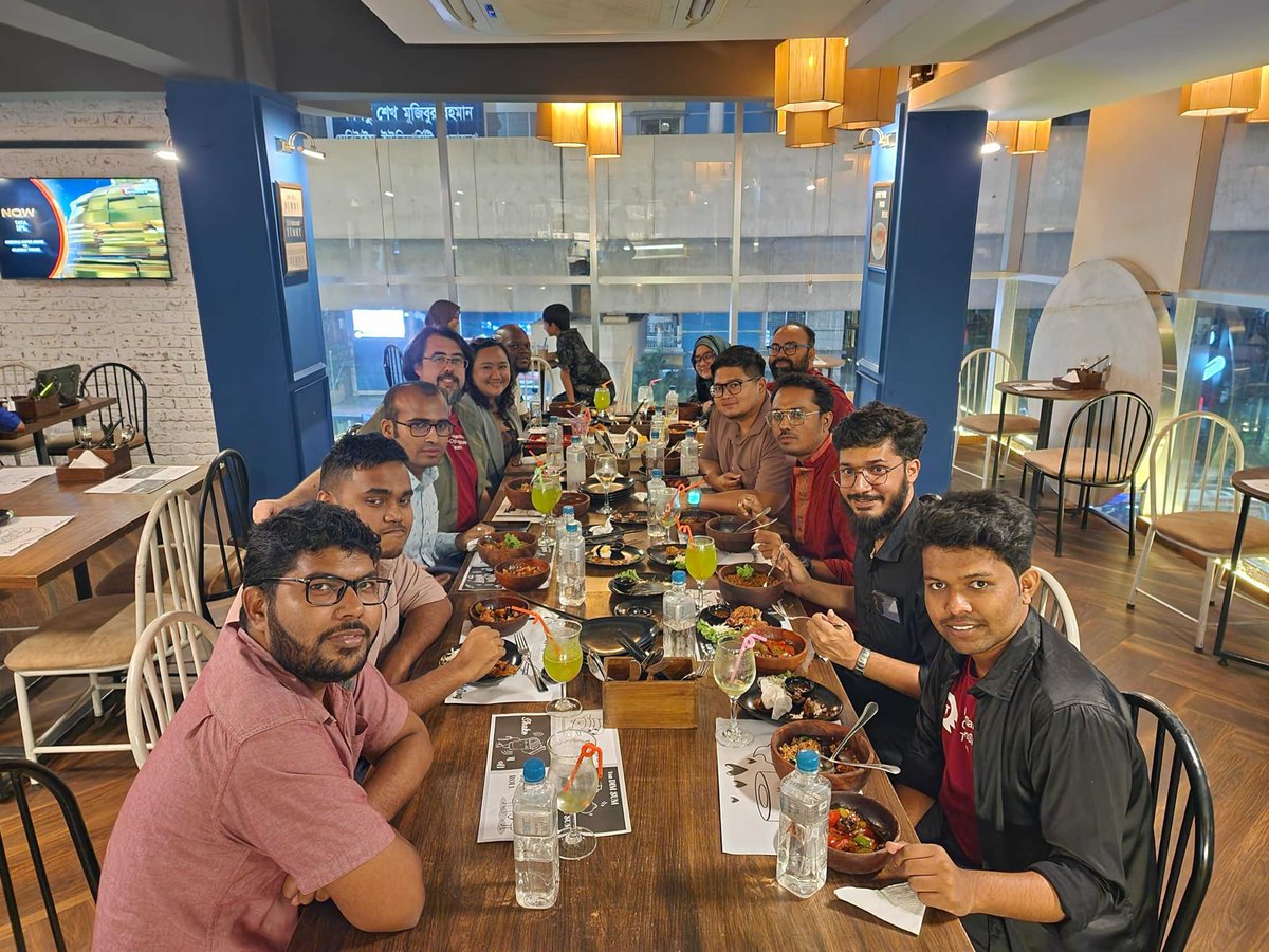 #APHub members met together and shared an Iftar with the Open Mapping Gurus #OMGuru in the OpenStreetMap Bangladesh Community!