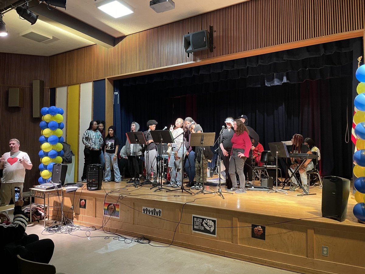 Dr. Alice Holloway Young School of Excellence tweet media