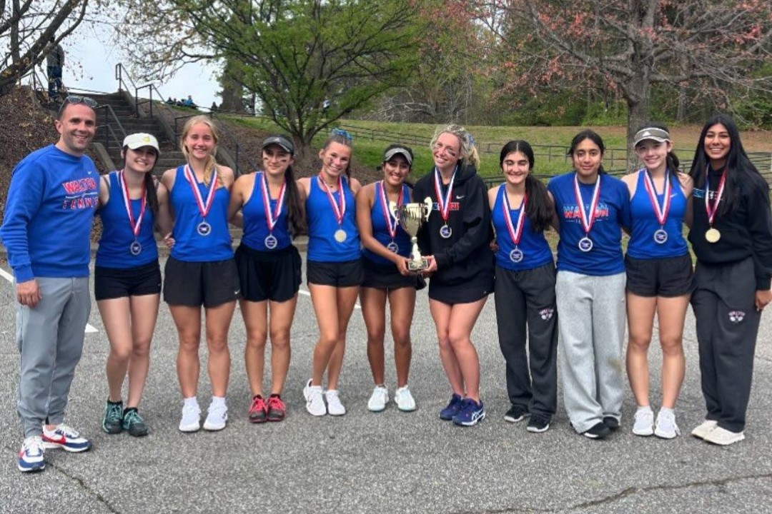 WaltonTennis's tweet photo. Varsity defeats North Cobb and Kennesaw Mountain today to capture the 6-AAAAAAA region championship and a #1 seed in the state playoffs. Go Raiders!❤️💙 https://t.co/1uDNYvxmKB