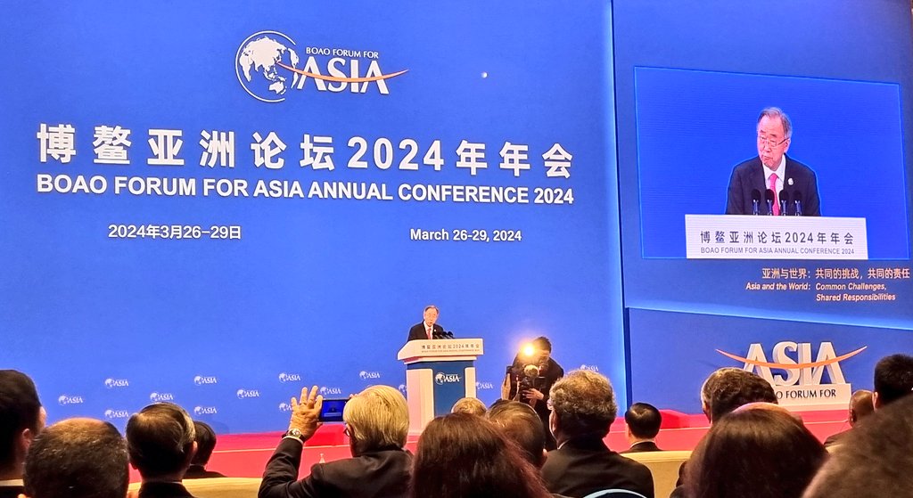 Our @gggi_hq President and Chair HE BAN Ki-moon - also the Chairman of the @BoaoForumBFA opens the 2024 #BFA with a call to arms to fight the climate crisis, and return to be inspired by #multilateralism: Common Challenges, Shared Responsibilities!
