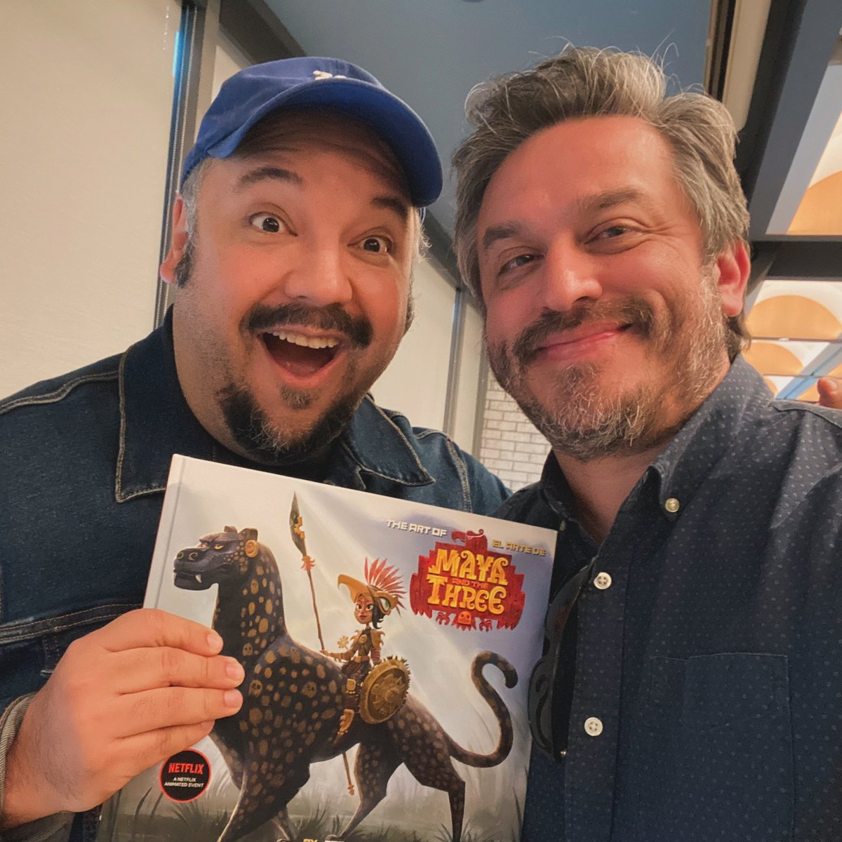 mexopolis's tweet photo. with one of my all time favorite Mexican artists the great Jose Lopez @Desoluz ! https://t.co/qsXqa6zDnO