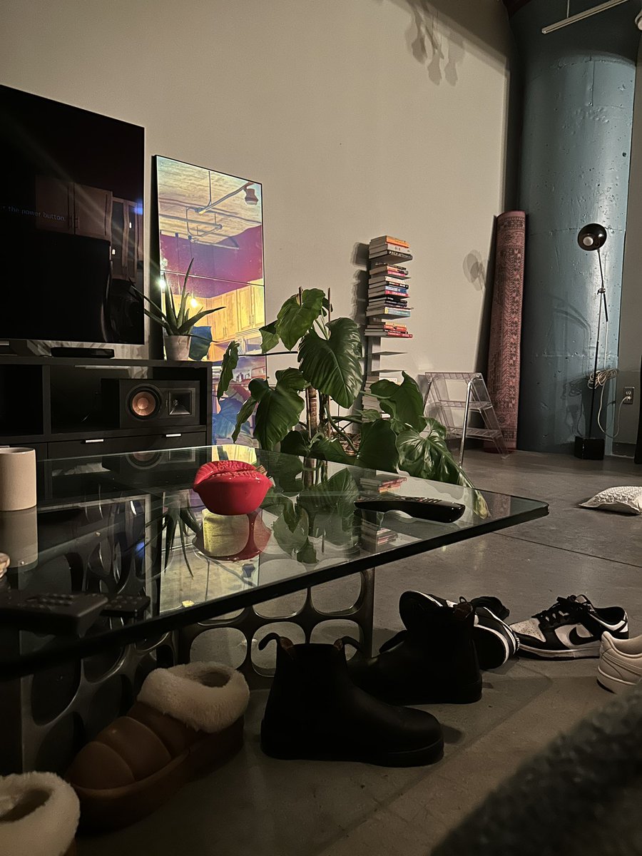 clearly couldn’t be bothered to put my shoes away 😂🤦🏿‍♀️