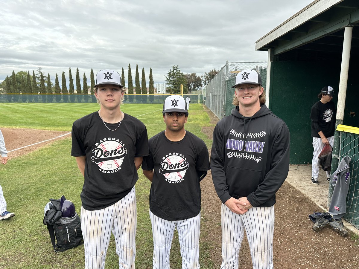 AVHS_Baseball's tweet photo. Final score:
Amador Valley-4
Livermore-3
Close, well played game by both teams!

Co-players of the game:
@matthewfoley24 7IP, 0ER, 7K and hit a HR to help his cause!
@RileyBorges3 2-3, 2 RBI including a go-ahead run in the 5th and the tying run in the 7th.
Both clutch performers! https://t.co/lLfcCUnOIC