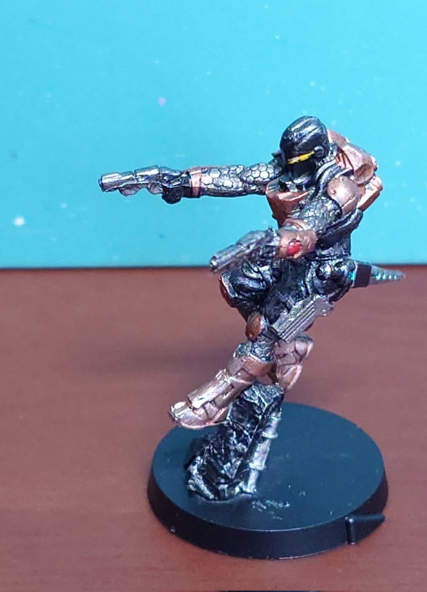 w_beo's tweet image. infinityってゲームの
NOMADS BOOSTER PACK BETAの1体

買ってから1年くらい経ってからいい加減塗装した
ちょっと気のない出来だけどまぁ
#infinityCodeOne
#ミニチュア