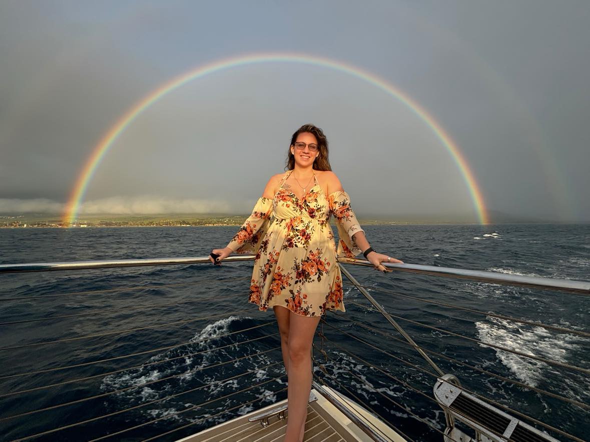 I just reposted a rainbow image from our state's DOT.

And it reminded me of this photo I took of my niece in Maui. I know she's beautiful & everything but I wish I'd taken one without her too😄

#DoubleRainbow!!