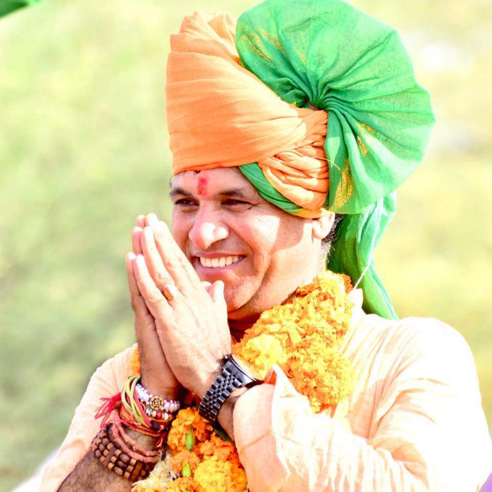 SANTOSHJAIPAL19's tweet photo. बाड़मेर-जैसलमेर में विकास की रफ़्तार..!
केंद्रीय रक्षा मंत्रालय की GREF द्वारा संसदीय क्षेत्र बाड़मेर - जैसलमेर में निर्मित परिवहन मार्ग
बाखासर मवासारी सड़क निर्माण 288 करोड़
सिणधरी ���े बखासर जालौर 24.318 करोड़
गुमनेवाला साधेवाल - TAR BP623 29.4964 करोड़
#KailashDobara https://t.co/sTcT7Njtpq