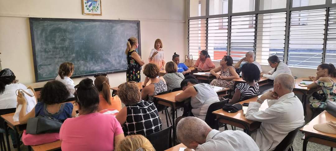Profesores guías en la FCM Calixto Garcia . Por la excelencia