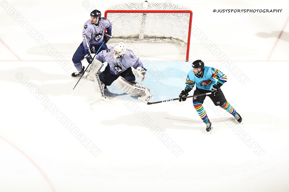 JustSports_AHL's tweet photo. 03-22-24 BINGHAMTON BLACK BEARS vs WATERTOWN WOLVES

SOCK OUT CANCER SPECIALTY JERSEYS

@BlackBearsFPHL
@WolvesWatertown
@TheFPHL
#pocketwizard
@PocketWizard
#remotecamera
#RemoteCameras
#makeitpossible
#whereistheremotecamera
#funwithremotes
#ShotOnCanon
#sockoutcancer https://t.co/T68MSDIntd