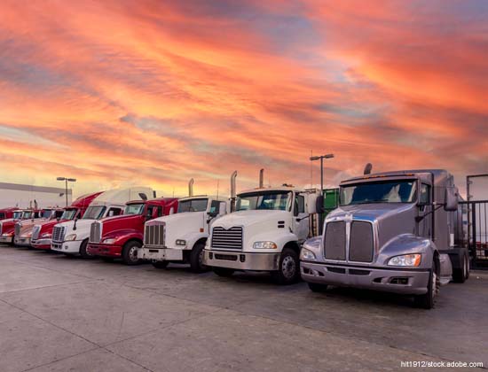 Land_Line_Now's tweet photo. What are the inefficiencies in trucking that make things so bad for truckers? Expert Steve Viscelli has thoughts about that – and about solutions. Listen to Land Line Now on your favorite #podcast app. #LeasePurchase #DriverPay
https://t.co/bmrOt0LK1c https://t.co/WeH5U2i9h0