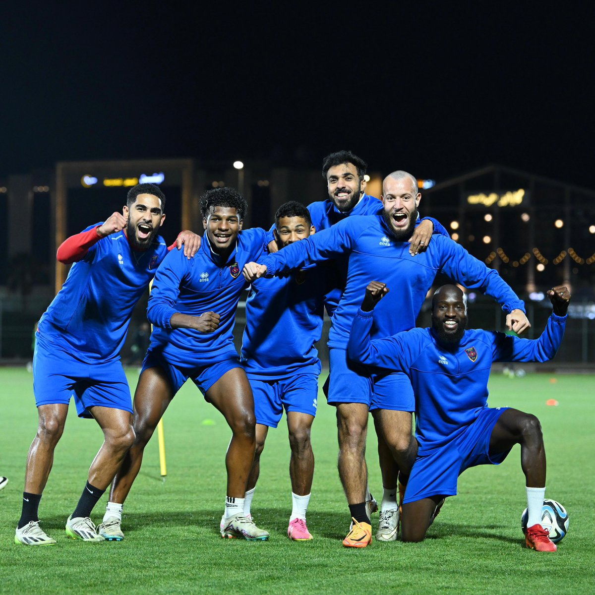 الفريق الفايز سهله 🤣❤️