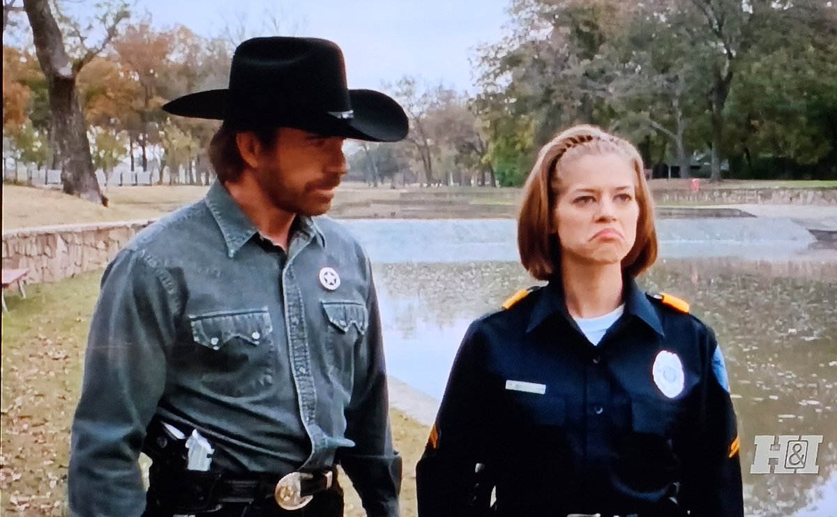 FictionForReal's tweet image. Then there was the time Eight of Nine tried to become a Texas Ranger. 
#AllStarTrek #VOY #NotSeven
