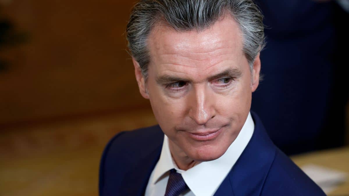 BehizyTweets's tweet image. BREAKING: The California Secretary of State has approved a new effort to recall Gavin Newsom. Petitioners need 1.3 million signatures by September to trigger the recall

“Gavin Newsom has abandoned the state to advance his Presidential ambitions, leaving behind a $73 billion…