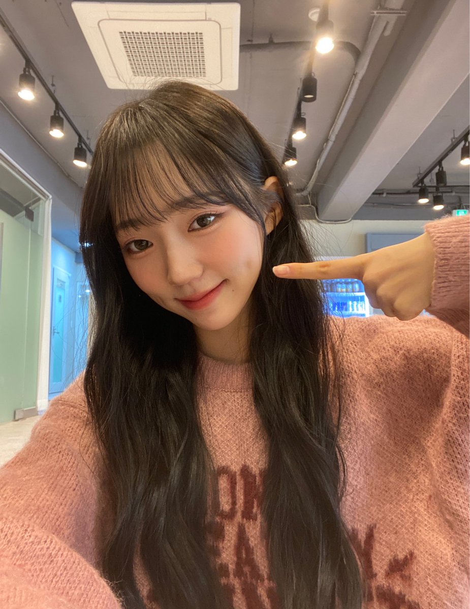 곰니 (@min2on_) on Twitter photo 