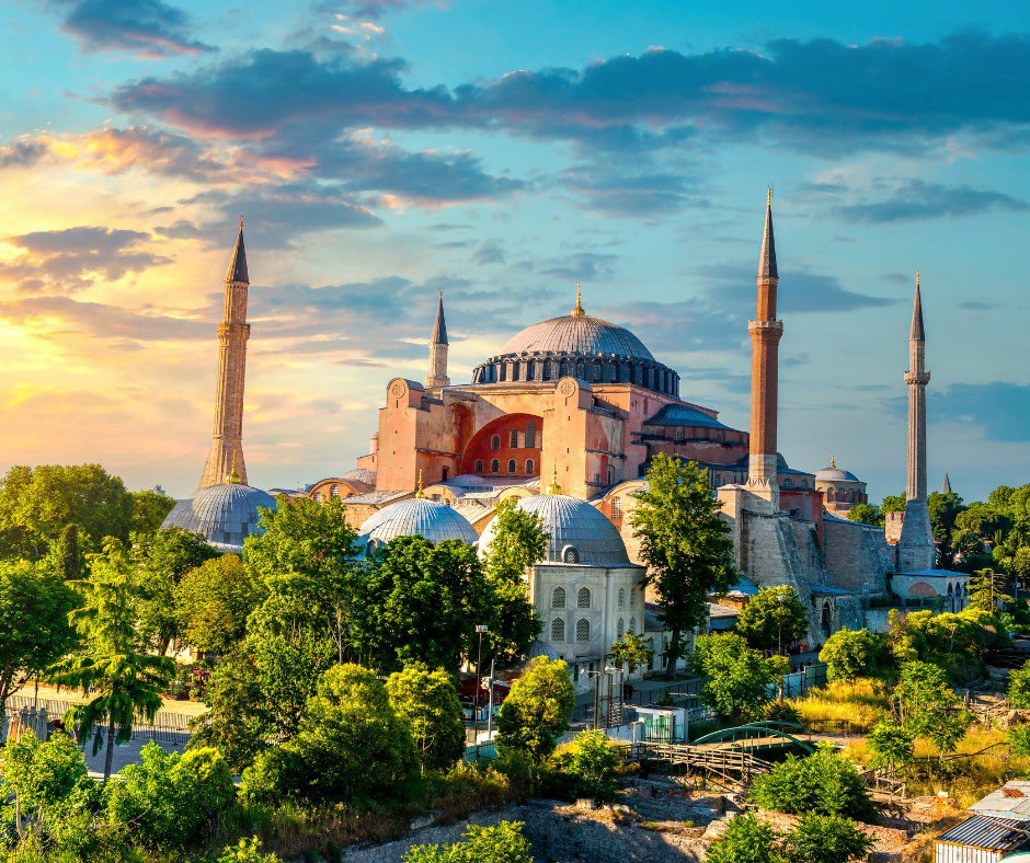 notwithstanding the complexity behind the name of a place,some of the greatest cities have rather new names. istanbul for instance.a city founded in ~657 bce as byzantium,was renamed as constantinople in 4th century ce.officially renamed as istanbul #otd in 1930.@EduMinOfIndia