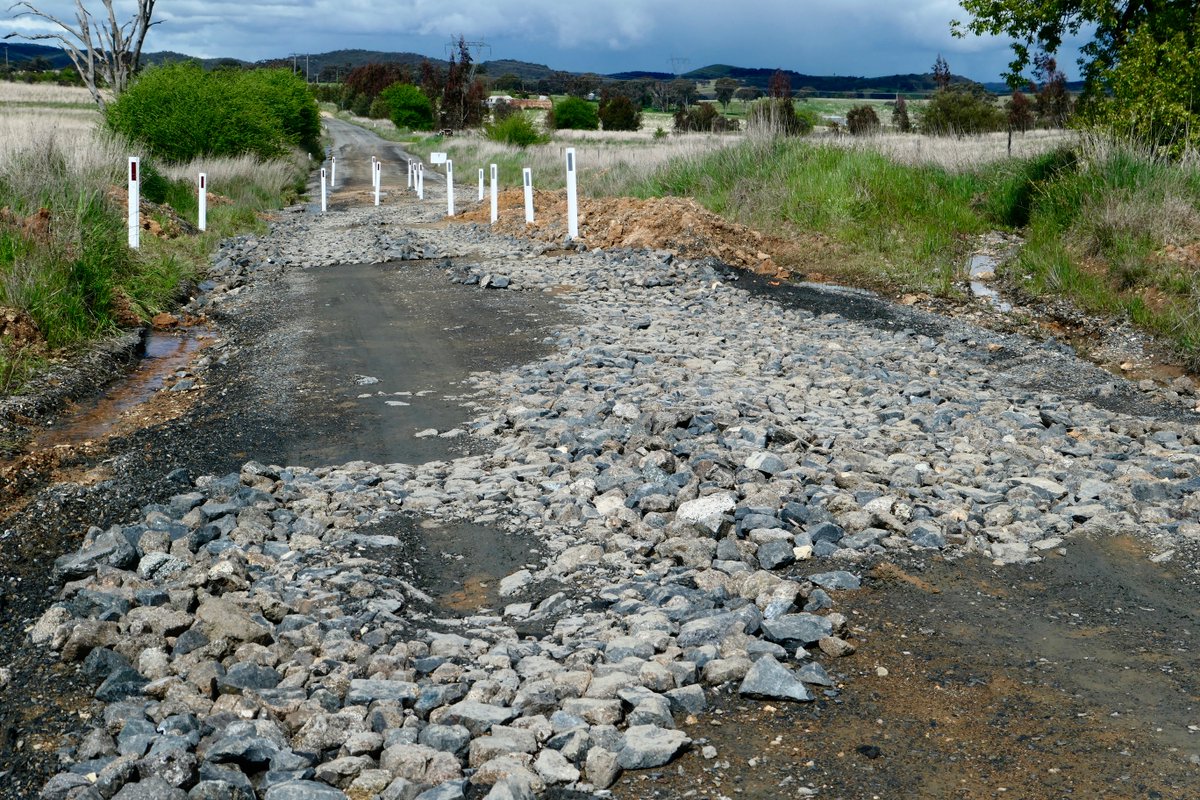 𝗧𝗵𝗶𝘀 𝗶𝘀 𝗻𝗼 𝗷𝗼𝗸𝗲! We’re calling on the State and Federal Governments to make sure rural road repair is front and centre in their upcoming budgets. Take a fresh photo of a badly damaged road and let us know where it is, and we’ll make sure the government knows about it!