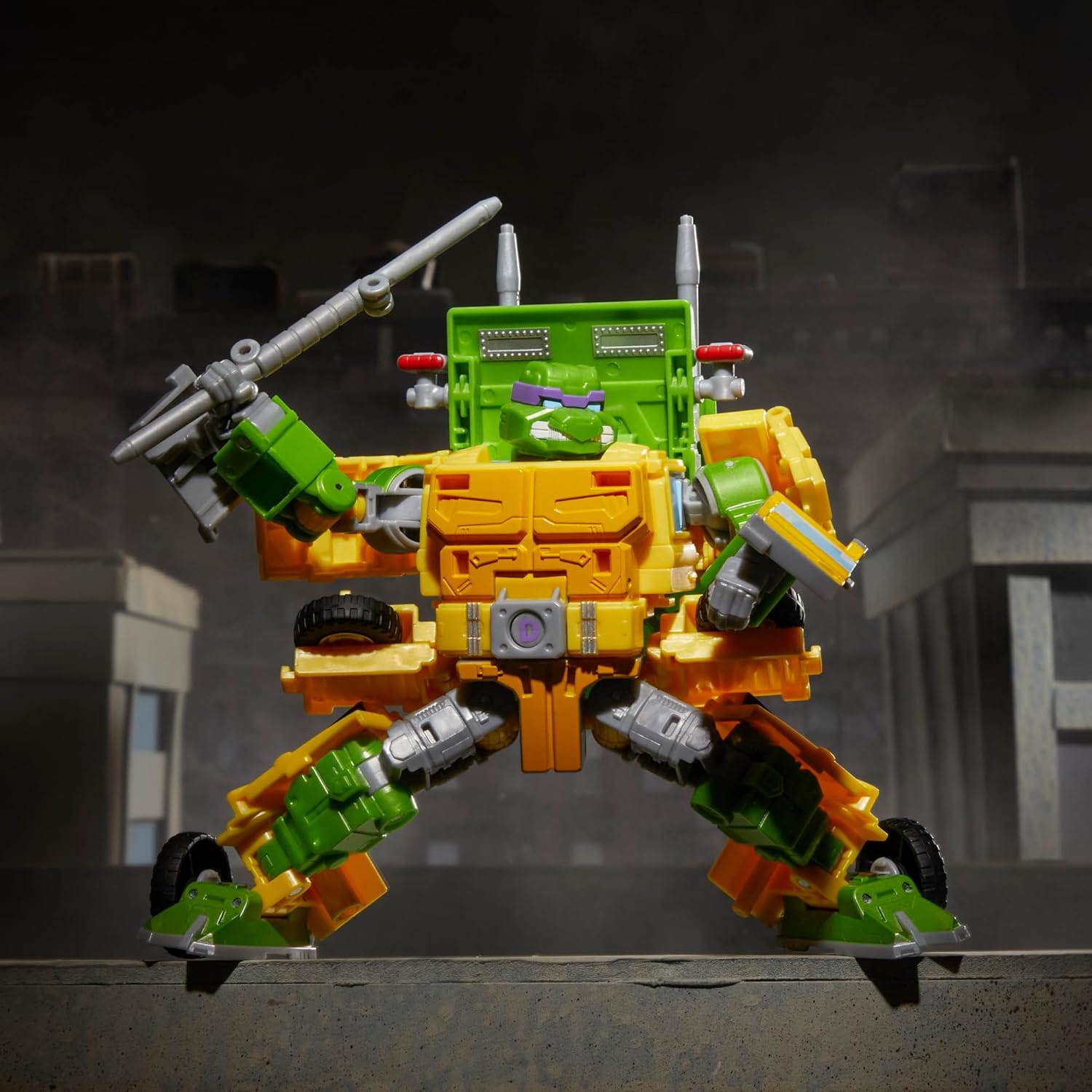 Transformers News: The TMNT Transformers Crossover is a Turtle Van that Transforms into your Favourite Turtle