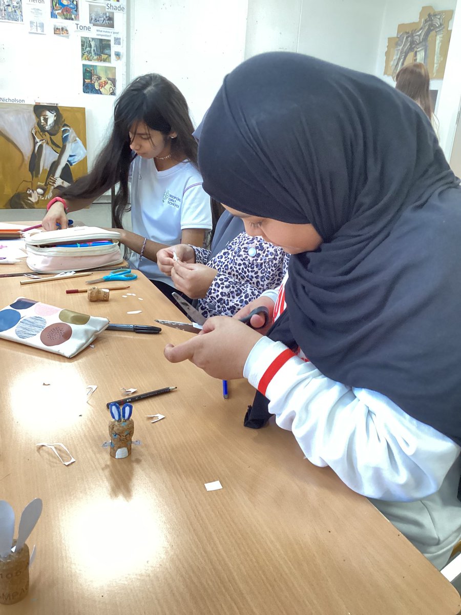 BGS Art and Textiles tweet media