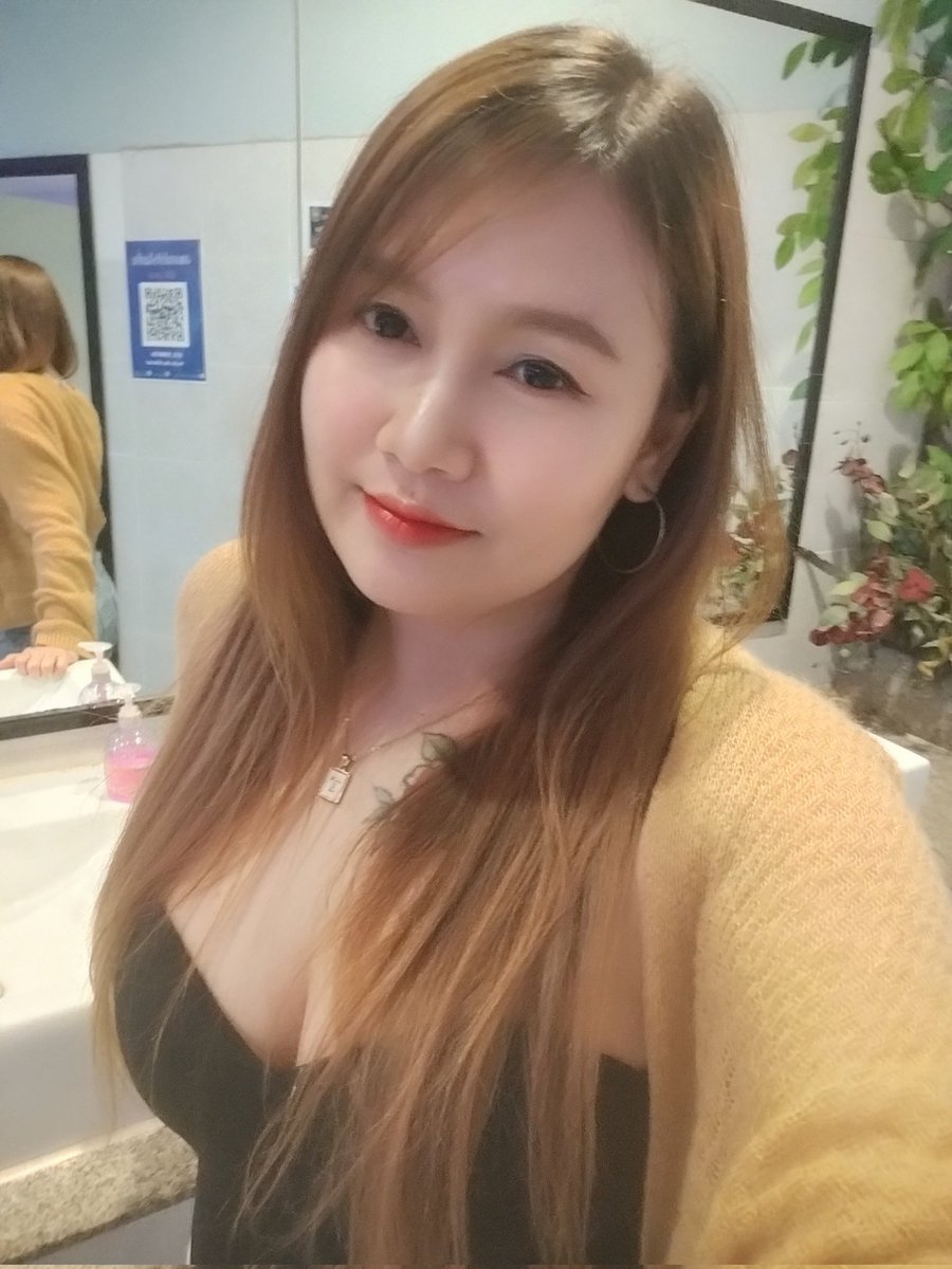 Tthipzy's tweet photo. แสนดีมักโดนเท สายเปย์มักโดนใจ
อยากนวดทักมาได้นะคะ
ID LINE: Thipper20
💸💸♥️♥️🥀💐🌹 https://t.co/mY3m3BD5NF