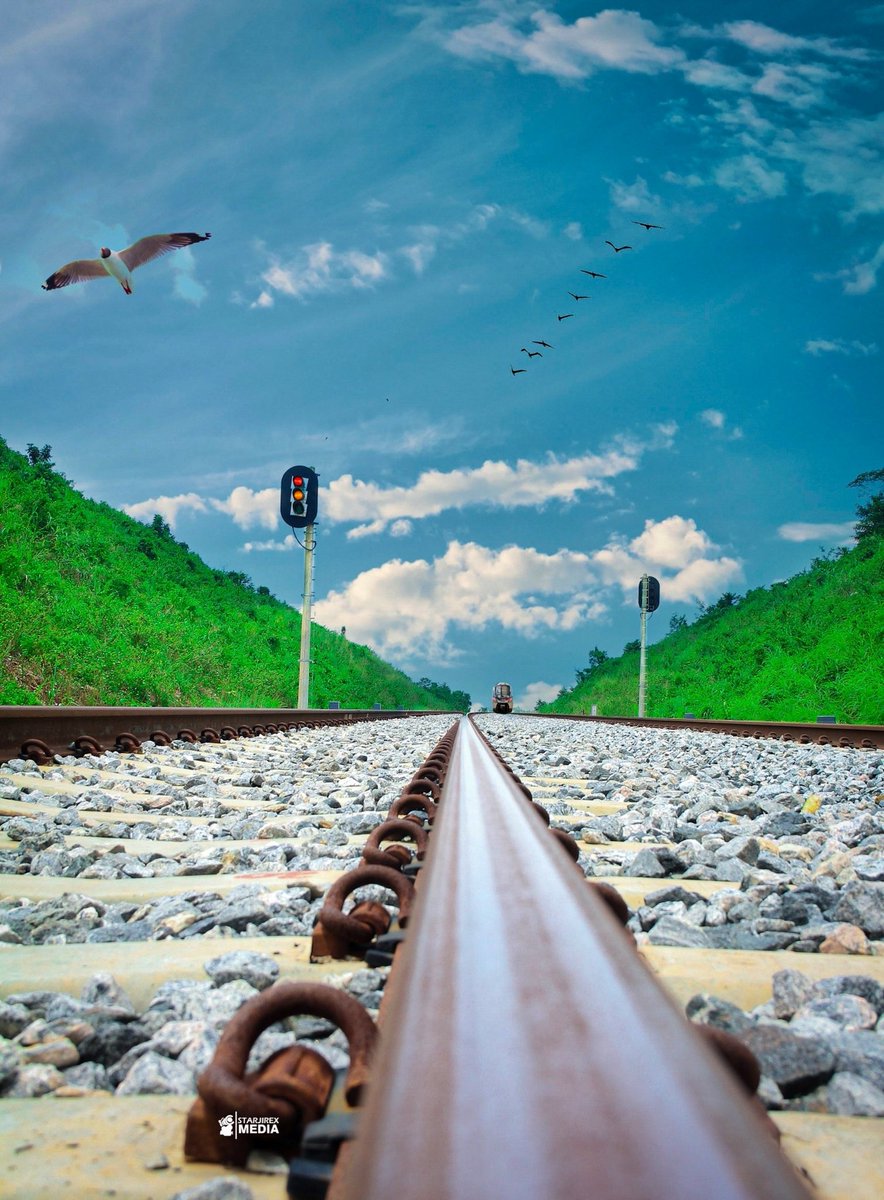 Starjirexmedia's tweet image. It’s cost ₦0.00…. Pls help RT my creativity 

Don&apos;t skip😭 Dash my shot 1 retweet abeg🙏♥️
.
.

Peter Obi  Jim Iyke Eric Umeofia Ajayi Crowther  Kuwait #BiafraExit #Gistlover Napo  InDrive Burna boy