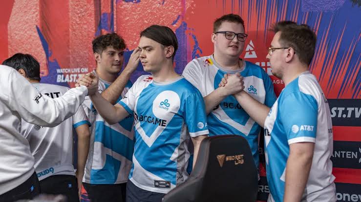 JoeBetsReal's tweet image. 🎮CS2
PGL Major Copenhagen 2024: Playoff
Cloud9 vs Vitality
🔥C9 ML +120 (3u)

I feel like the odds are selling C9 short in this matchup. Vitality has been up and down lately, struggling to find their groove. But C9? They’ve been more solid and consistent. That’s why I’m putting…