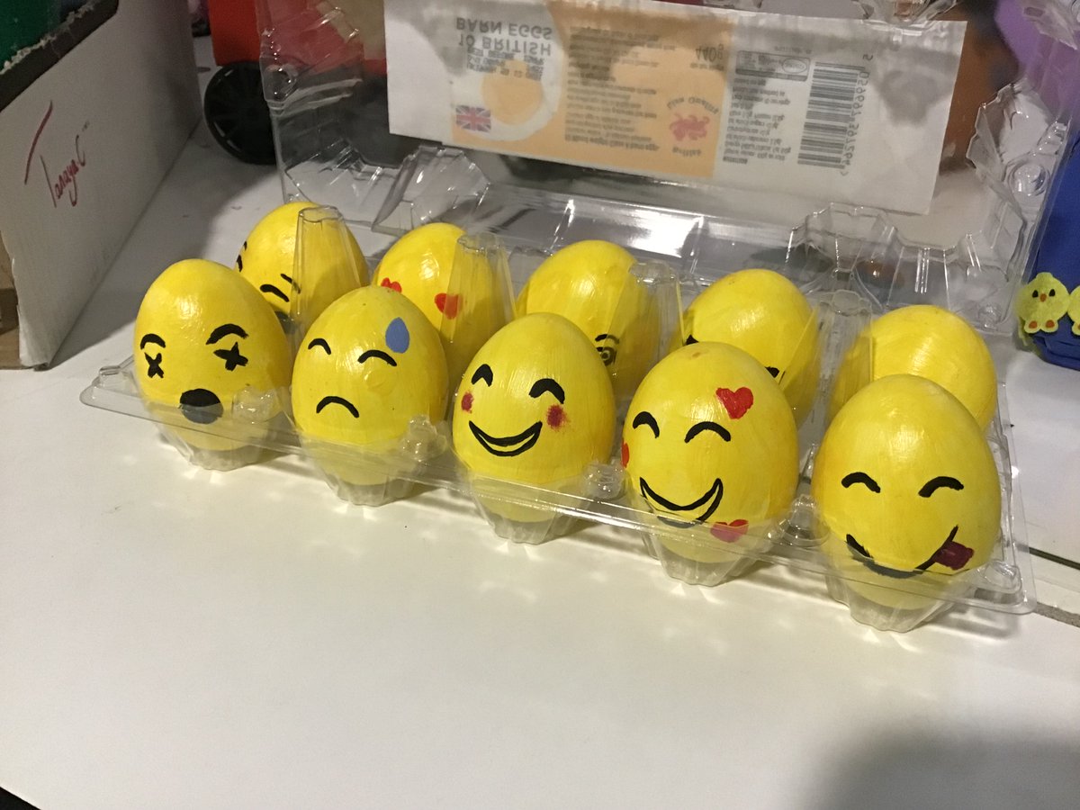 GRPAMaple's tweet photo. As it is the last day of term before the Easter Holiday's - many of our children have taken part in the egg painting competition organised by the @pta_green - I'm sure you'll all agree that they are 'eggstremely' awesome! Great job @GRPAMaple https://t.co/jbtCwvAc83