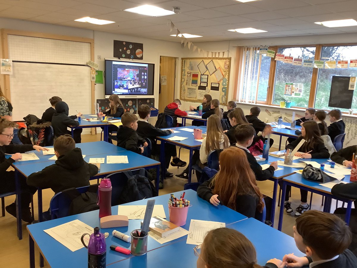 msbradleyanto's tweet photo. P6 are Euroquiz ready 🇪🇺🇪🇺 @MrsAshcroftanto https://t.co/0oZEYn6Vxd