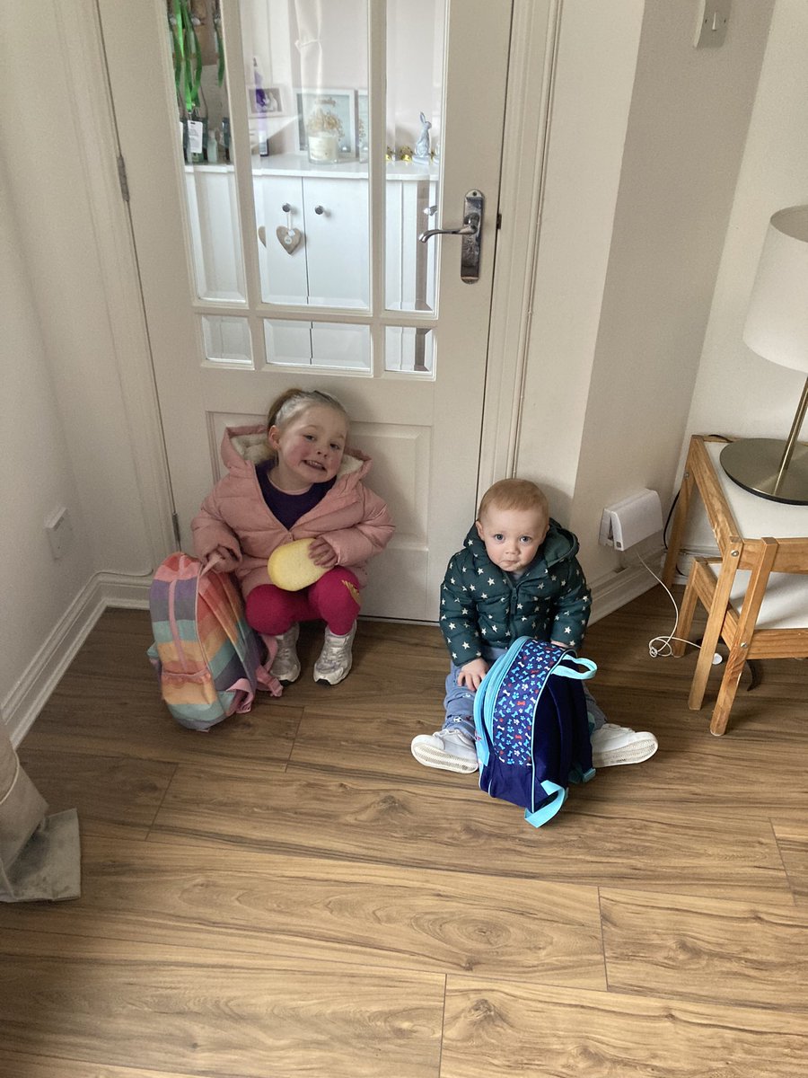 Brie and Oran waiting to go to nursery this morning ❤️ <a href="/JodieMcCannn/">Jodie McCann</a>