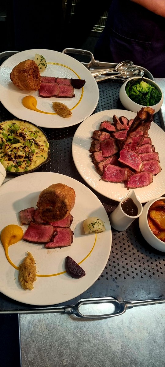 This Easter weekend, hop to The Unruly Pig for oh-so-tasty treats like 40-day aged rib of Hereford beef with ox cheek stuffed Yorkshire pudding, and stuffed leg of lamb with boulangère potatoes. A wonderful celebration for the whole family. Book: vmne.ws/3llp3xz