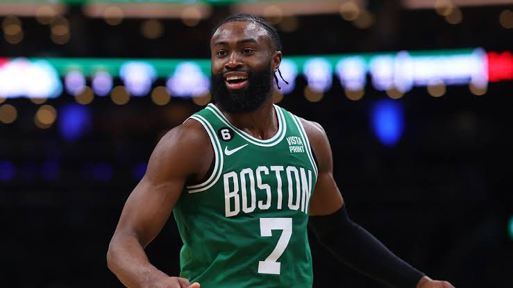 JoeBetsReal's tweet image. 🏀NBA Player Prop
Boston Celtics vs Atlanta Hawks
🔥Jaylen Brown Pts Over 21.5 -128 (2u)

Brown has been on fire lately, averaging an impressive 29.1 points in his last 10 matches. With such strong performance, I believe the line at over 21.5 should be higher. Additionally, the…