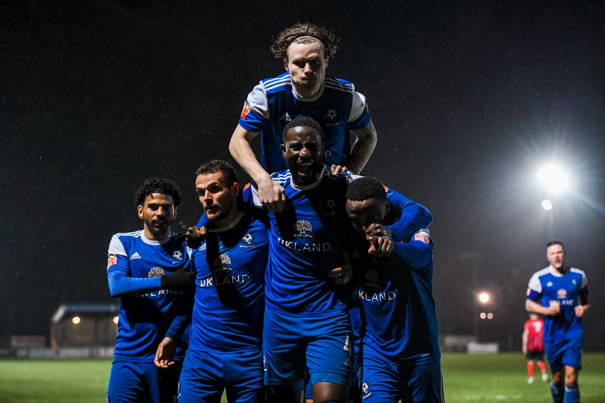 BedfordTown's tweet photo. 🙌 | 𝘈𝘣𝘰𝘶𝘵 𝘛𝘶𝘦𝘴𝘥𝘢𝘺 𝘕𝘪𝘨𝘩𝘵...

Some unbelievable performances and moments guided The Eagles to victory on Tuesday night. Here's our favourite moments from the match 📸

#BTVTU // #COYE https://t.co/vS27dqP4sa