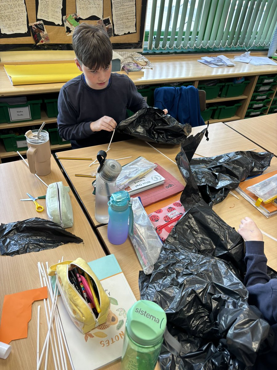 Year6LuntsHeath's tweet photo. Thank you to our wonder @luntsheathPTA for our cream eggs. However before Year 6 take them home we’re going to drop them from the roof. They have 45 minutes to #protecttheegg 🥚🪂 @LuntsHeathSch https://t.co/Oes3xErMuN