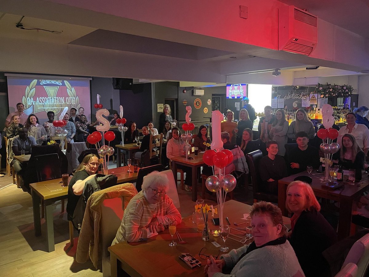 Ain’t no party like a QARANC Association and northern units party 🎊 Happy 75th Anniversary @qarancassn 😃 Thanks to Louis Bar, Catterick for hosting. Phones away once the quiz started, and didn’t come out again😃 @qaranchistory