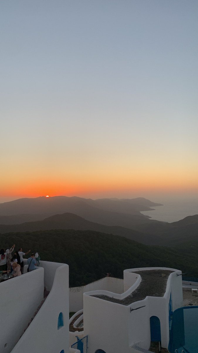 lin_ozr3's tweet image. 