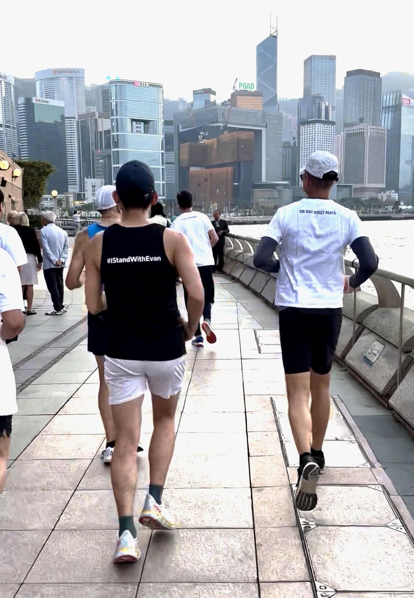 It's been one year since our @WSJ colleague Evan Gershkovich was wrongfully detained in Russia for doing his job. Our Hong Kong office, like others around the world, ran a 5K last night in his honor. He should be released immediately. #IRunForEvan #IStandWithEvan #runforevan