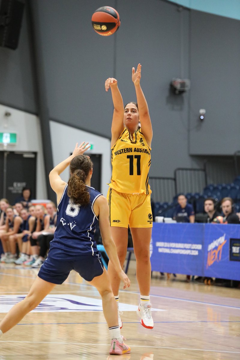 Libby Hutton tweet media
