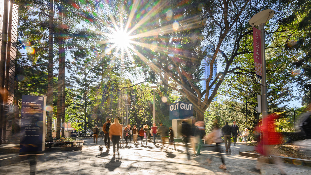 Our friends in @QUT's School of Mathematical Sciences are advertising for a Lecturer in Mathematical Modelling. 👉qut.to/atwer 🔹Level B / Fixed-term, 3 years Applications close this Sunday, 31 March.