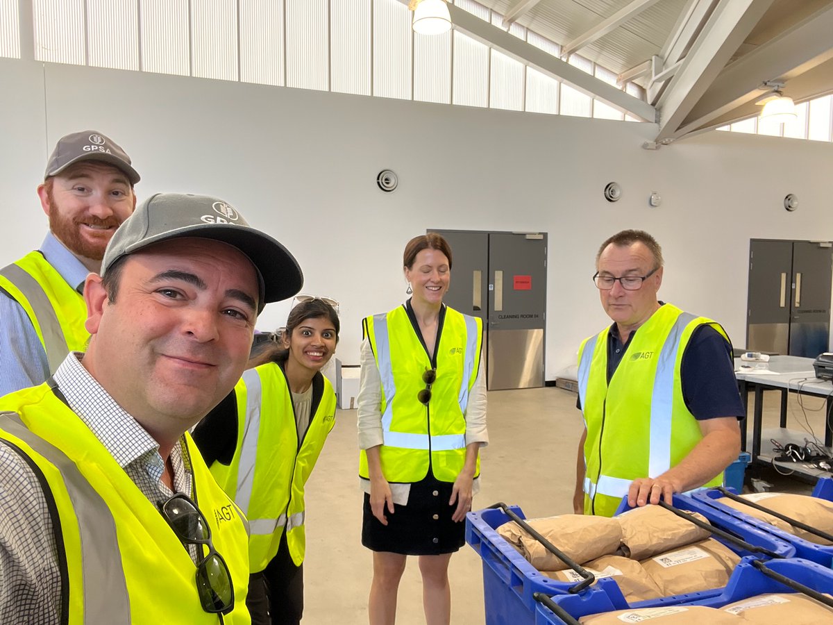 The GPSA team recently visited @agtbreeding at Roseworthy, Australia's largest plant breeding company, to see the fascinating and comprehensive process the company goes through to develop new grain varieties for grain producers. Thanks to AGT for showing us around!