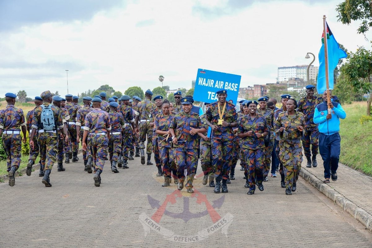 Cpl Edwin Okong'o of Wajir Air Base was awarded The Certificate of Commanders Commendation and promoted to the rank of a Sergeant by Commander Kenya Air Force, Maj Gen John Omenda. This is after an outstanding performance at the 13th All African Games . bit.ly/3Vwi4VX