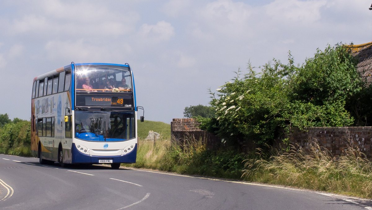 #GCSEMaths 2024 countdown in days using buses with route numbers that can be expressed in the form pⁿ, where p is prime and n is an integer > 1: Route 49 - Swindon to Trowbridge via Devizes