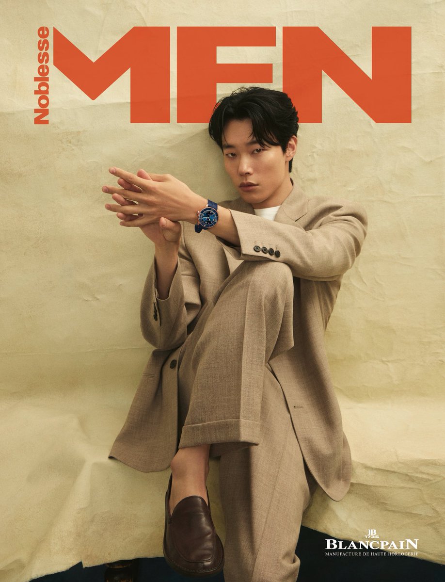 4월호 류준열 A형 커버 공개
The final cover A of Men Noblesse's 2024 Feb issue with RYU JUNYEOL has been released.
🔗 url.kr/9x8ln6

#류준열 #블랑팡 #맨노블레스 #RyuJunYeol #MENNOBLESSE