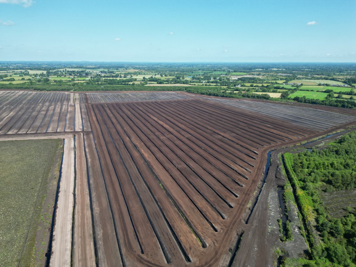 22 prosecutions were concluded by the EPA in 2023 resulting in fines of €137,750 and costs of €245,047 being imposed. 2023 also saw the first successful District Court Prosecution for the extraction of peat without a licence from the EPA. Read more: ow.ly/8qji50R2mVa