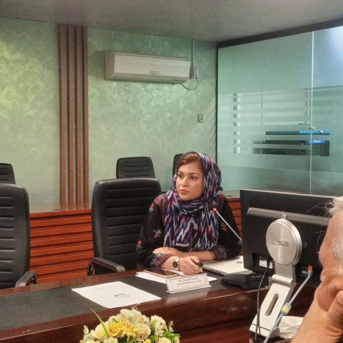 PciPakChina's tweet photo. Ms. Zonish Inayat, Assistant Joint Director SECP, @SECPakistan explained the regulatory intention in Pakistan to prioritize adherence ESG frameworks by corporations. 

#ESG #GreenCPEC https://t.co/jd7uUpUhFB