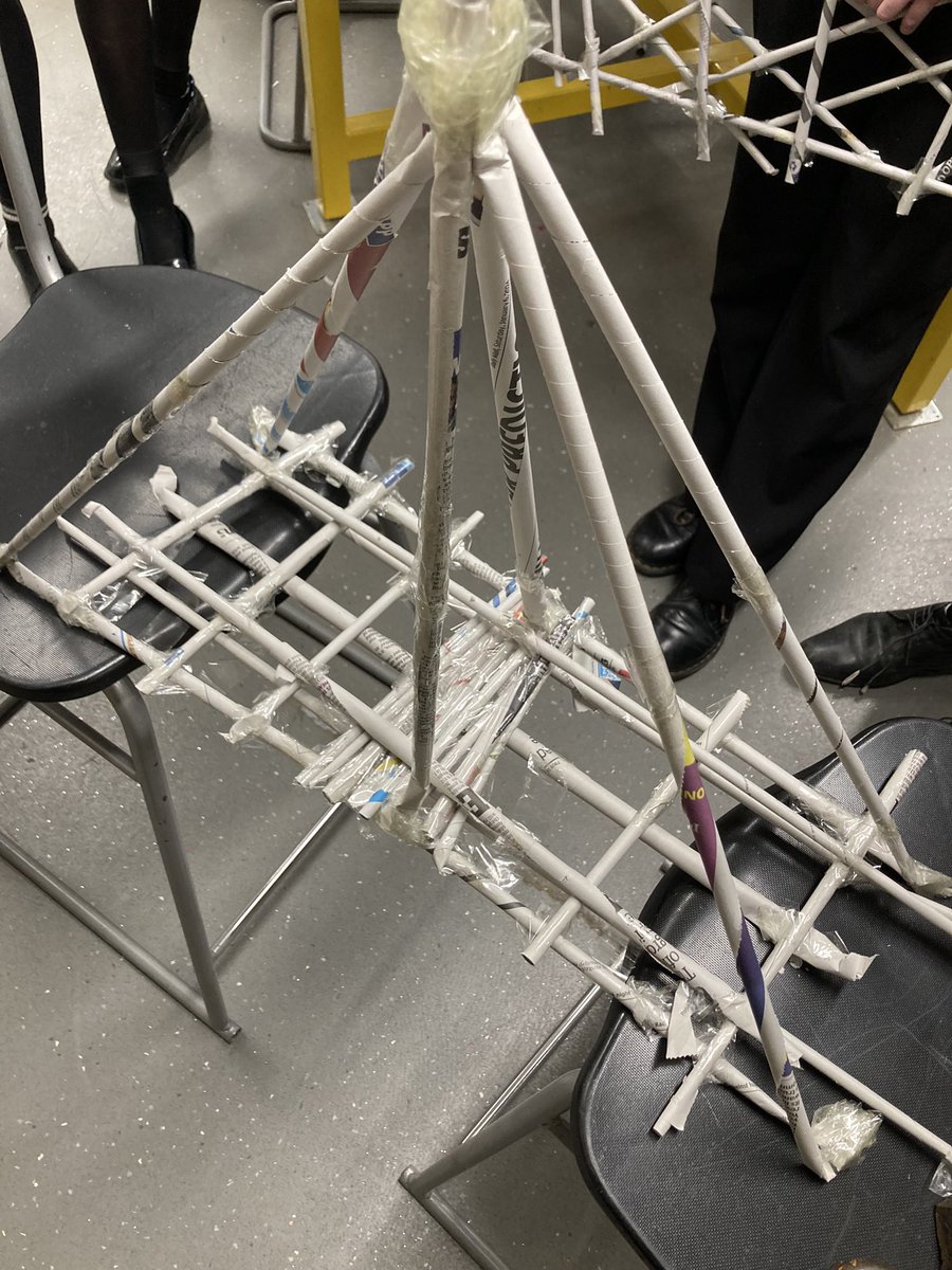 DT Dept Melksham Oak tweet media