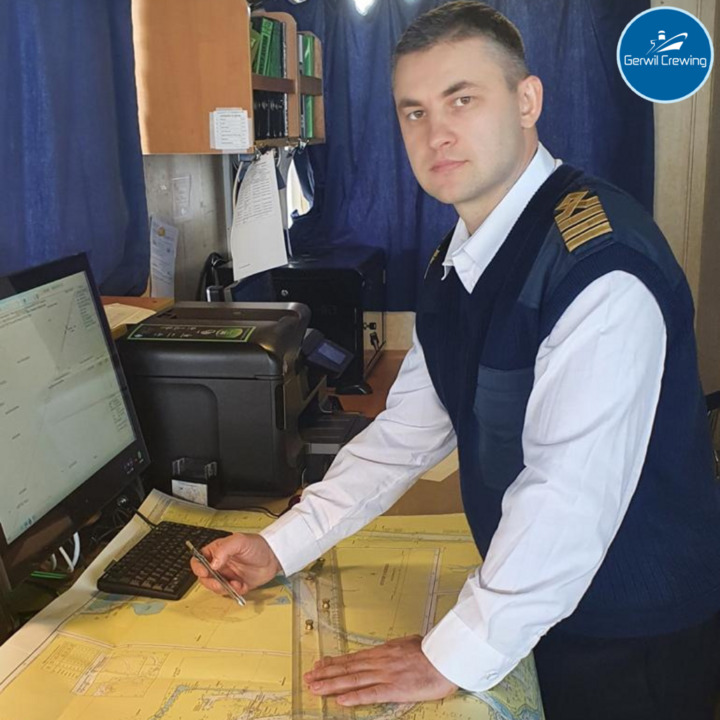 Master Shushkin in action ⚓
Started in 2017 as 2nd Officer and now sailing as Master onboard a Bitumen Tanker! 💪 

Many thanks Master Shuskin for your commitment and dedication, wish you a long term carreer with us.

#shipping #gerwilcrewing #maritime #marinejobs #seajobs