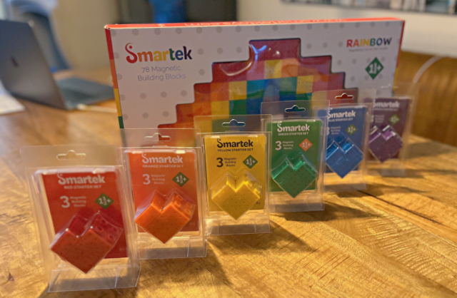 LongPackToys's tweet photo. ❤️🧡Build a beautiful rainbow with hearts,
💛💚Let love be boundless,
💙💜And the world be peaceful.
🌈 @smartekblocks
#toyfactory #customtoyfactory #toymanufacturer #longpack #smartek #smartektoys #toybrick #toyBlocks #kidtoys #Magnetic #magnet #rainbow #cubes https://t.co/FvYxSe0ucT