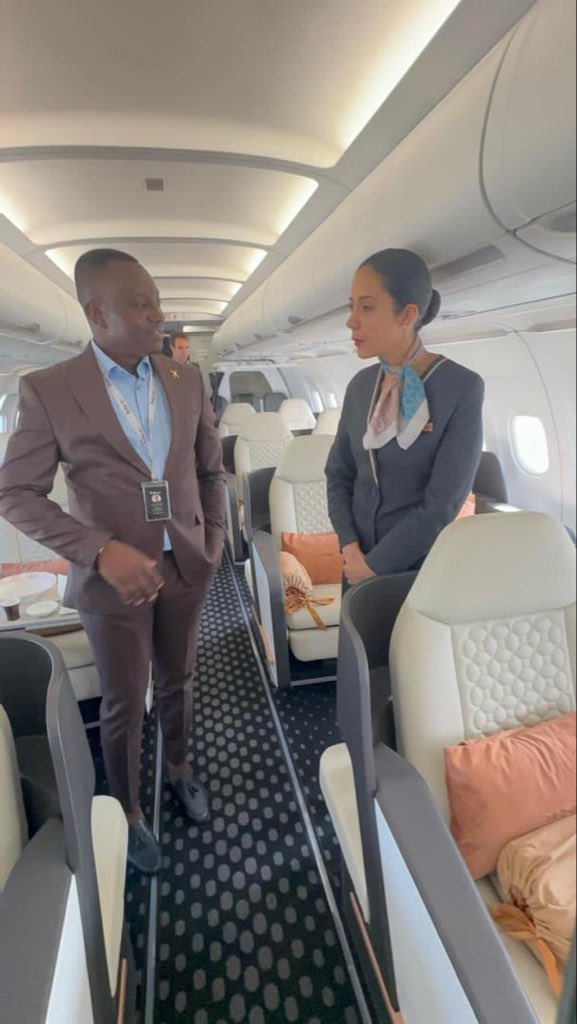 flyluxex's tweet photo. Whether it's a business trip, a family vacation, or a special occasion, our customers know that when they choose Flyluxex, they're choosing the best. 

Experience the Flyluxex difference for yourself and discover why we're the preferred choice in the private jet industry. 

#flyluxex #privatejet #luxury #flight #comfort